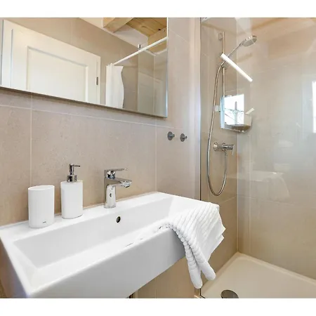 Apartment Casa Seaview Funtana